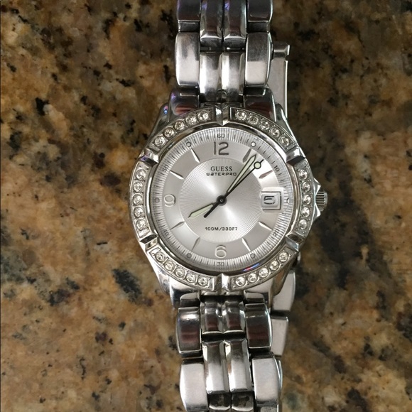 Guess Waterpro Watch - Picture 1 of 1